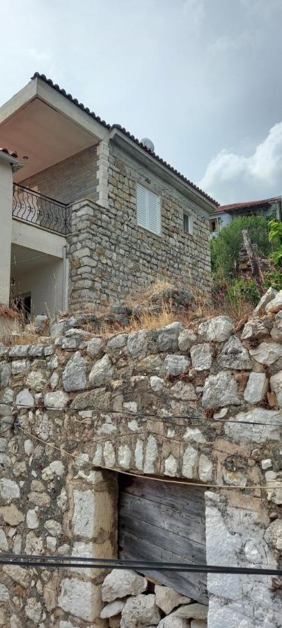 Amphora Guesthouse Himare Luaran gambar