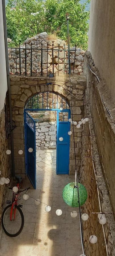 Amphora Guesthouse Himare Luaran gambar