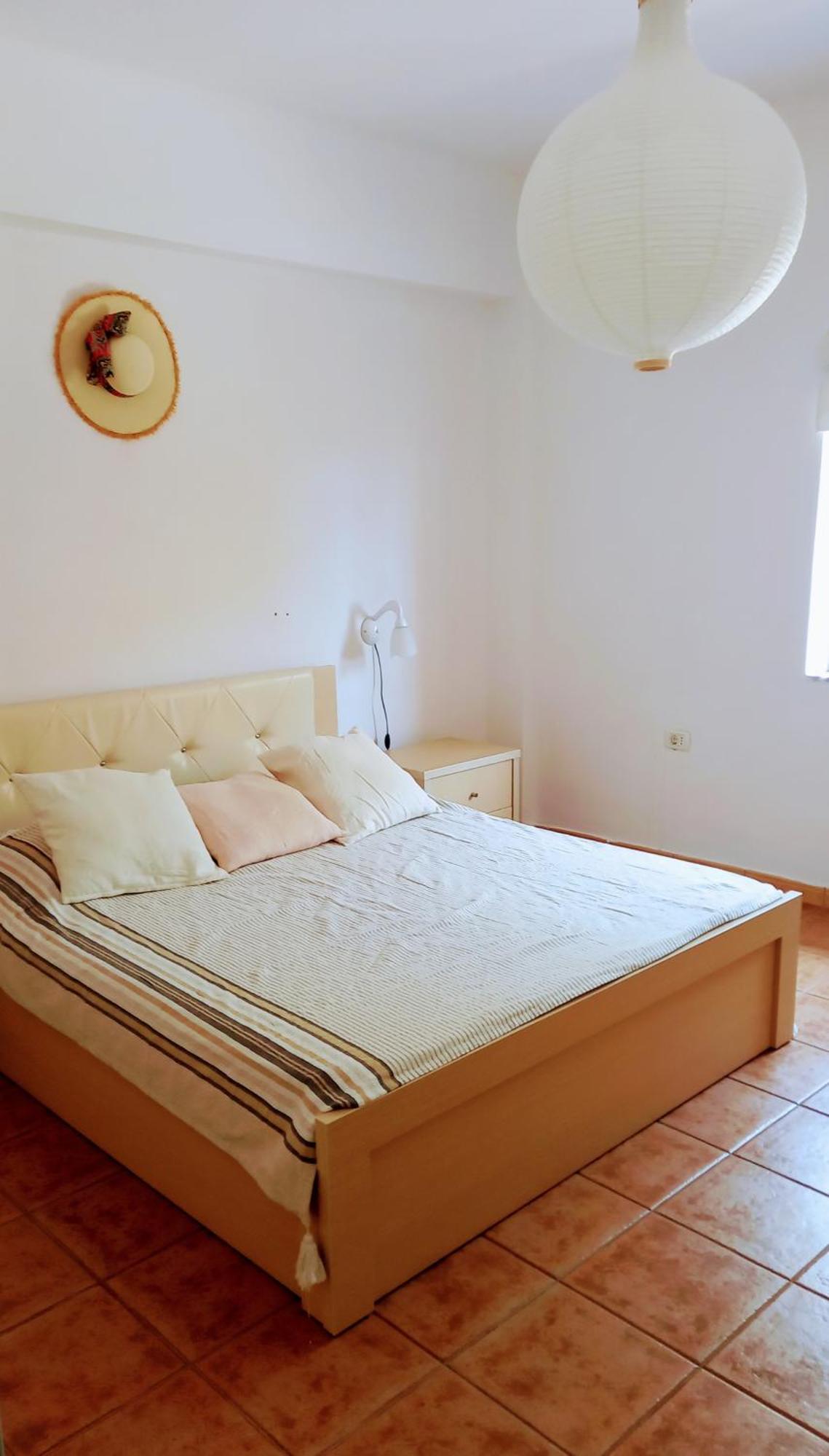 Amphora Guesthouse Himare Bilik gambar